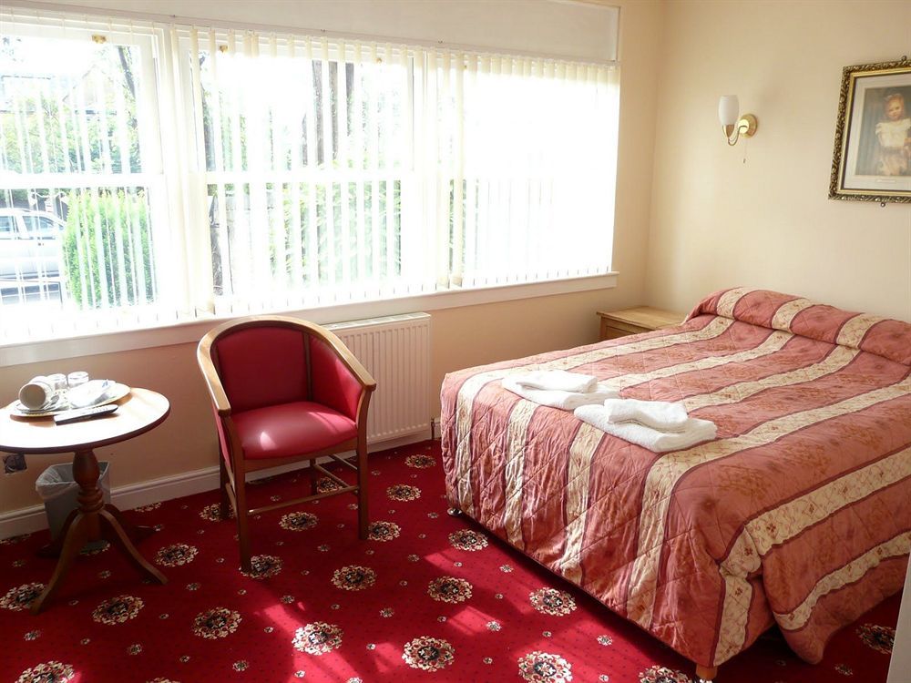 Cumberland Hotel 3*