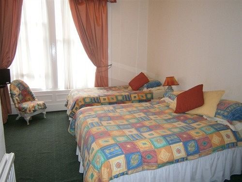 Guest house Dorstan House