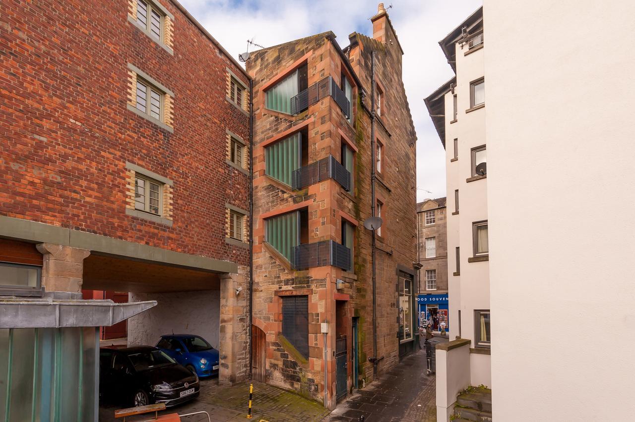 The Canongate Royal Mile Edinburgh
