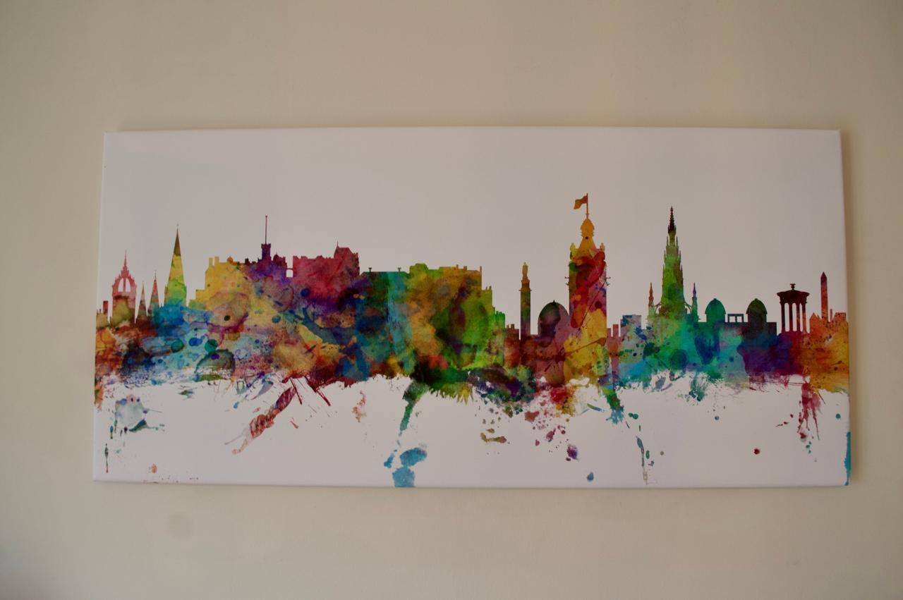 Bright 1 Bedroom In *