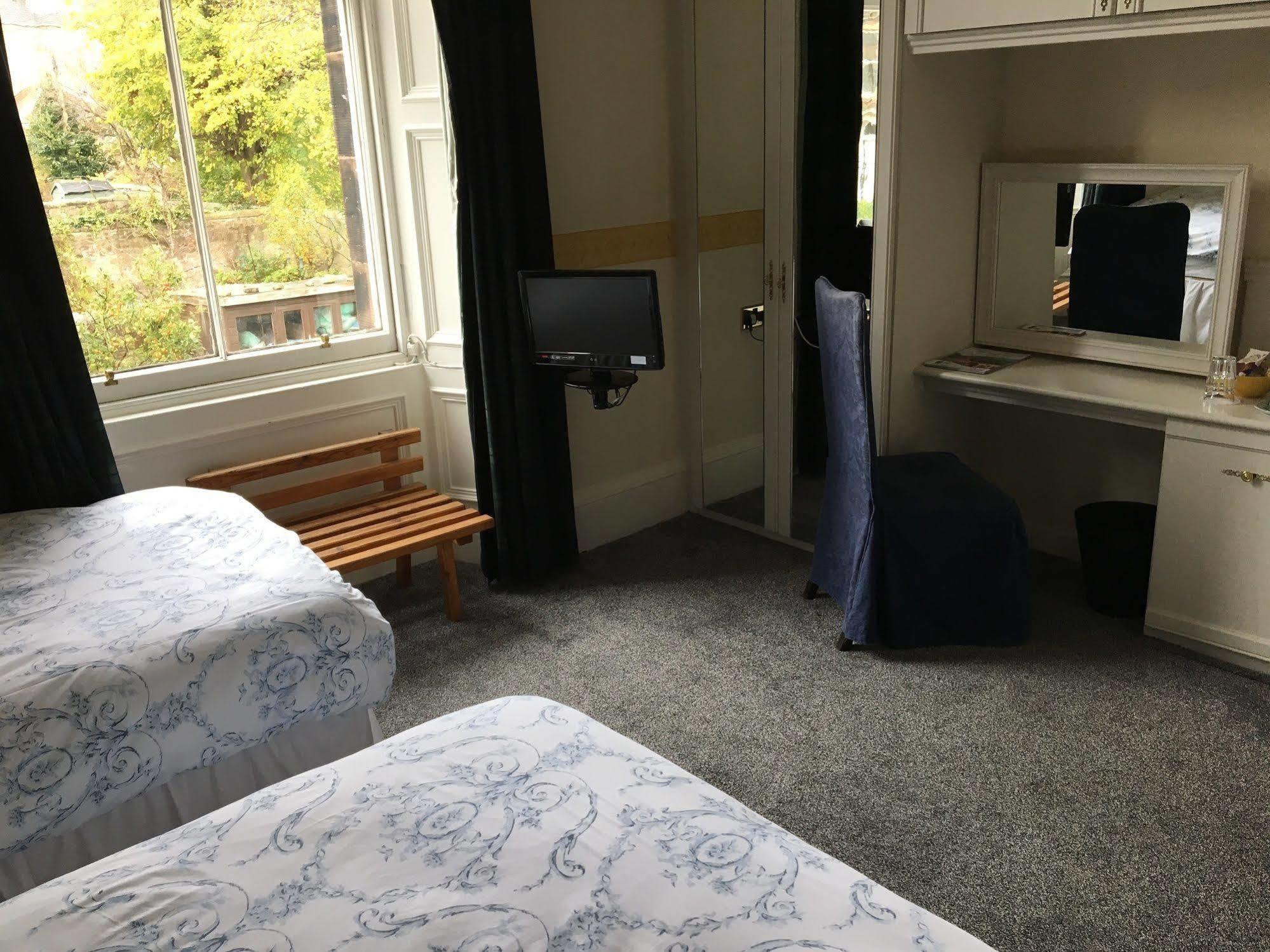 Guest house Dorstan House 3*