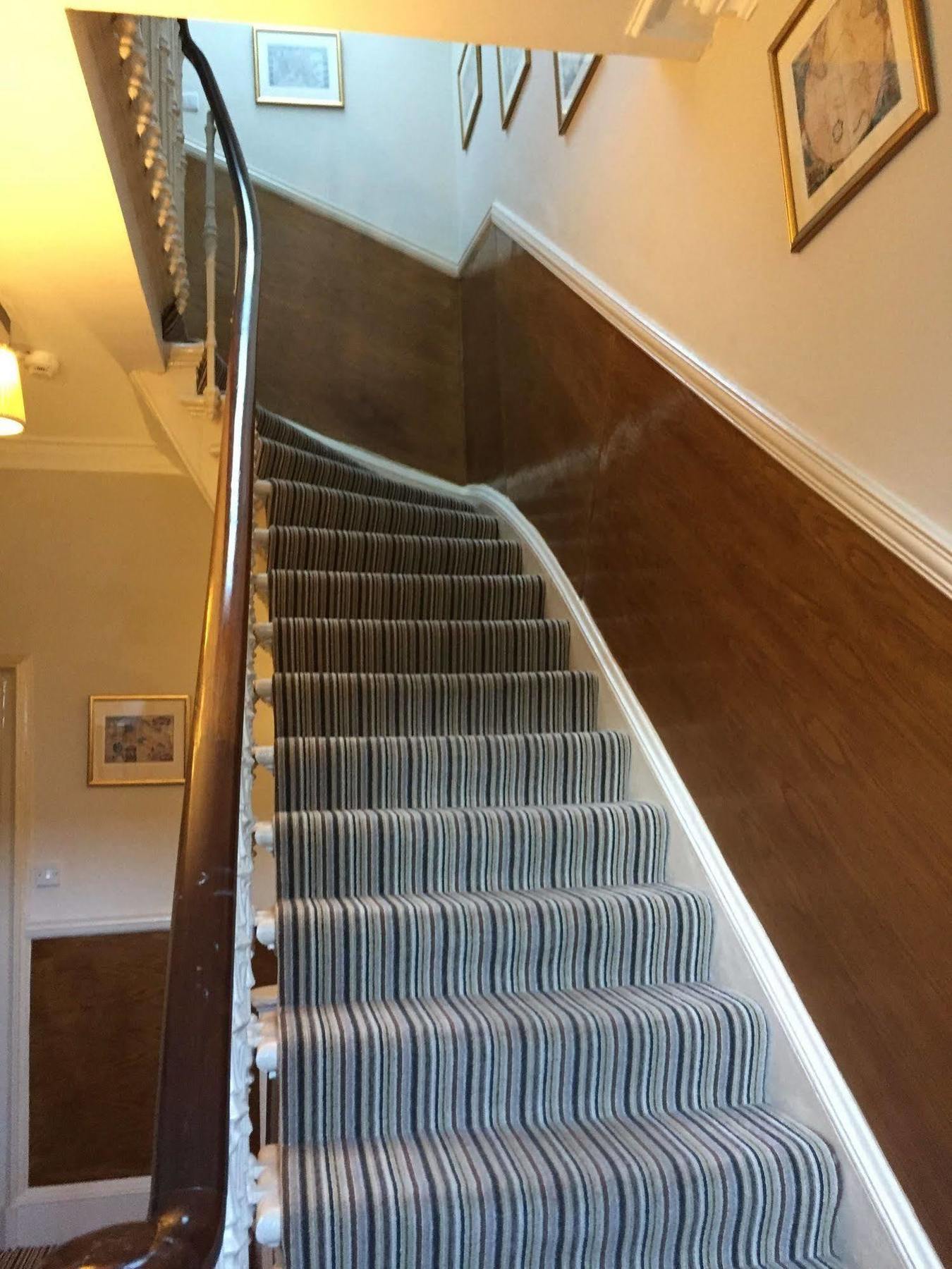 Guest house Leith House 3*