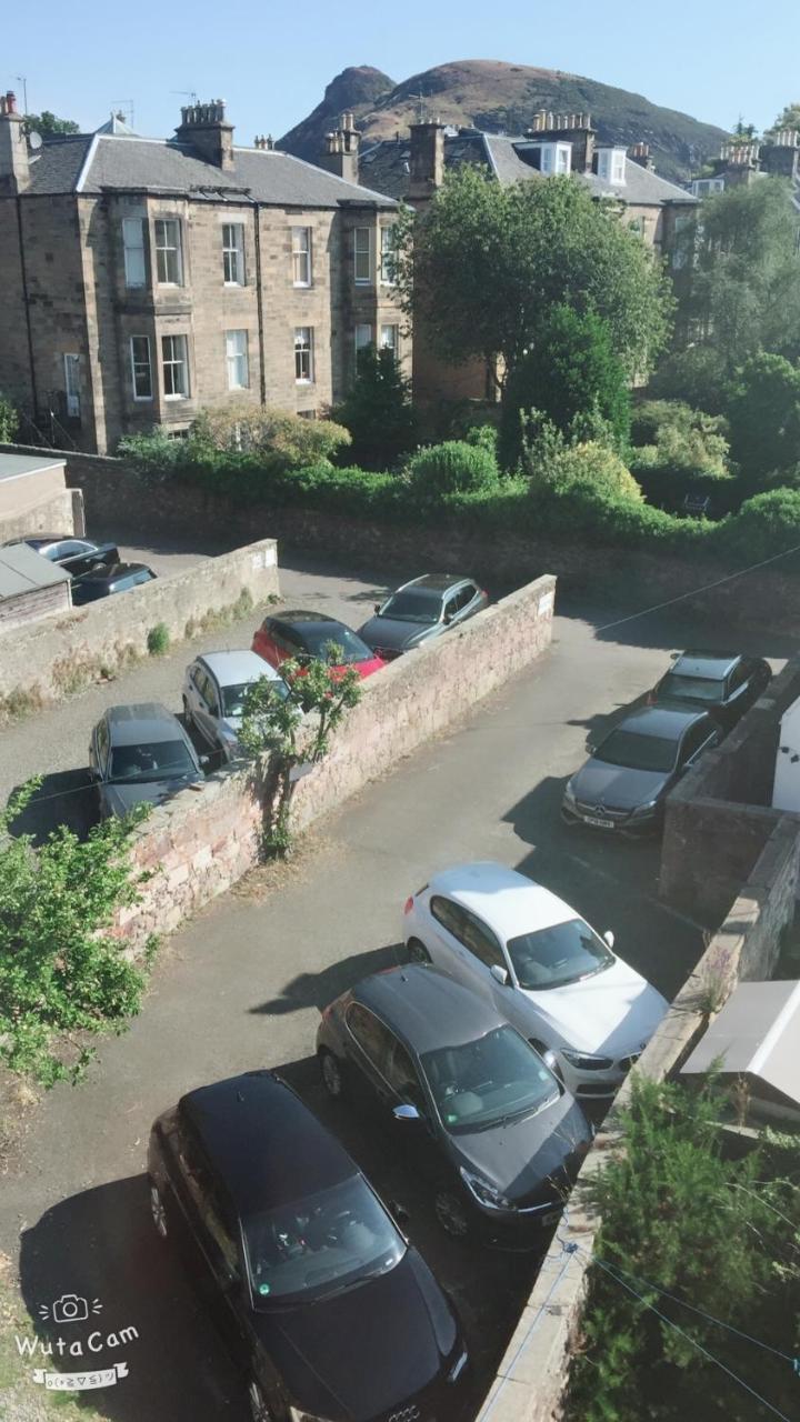 Travel 3* Edinburgh
