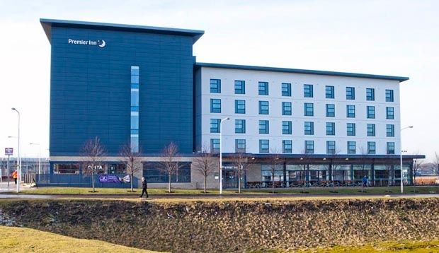 Premier Park Hotel