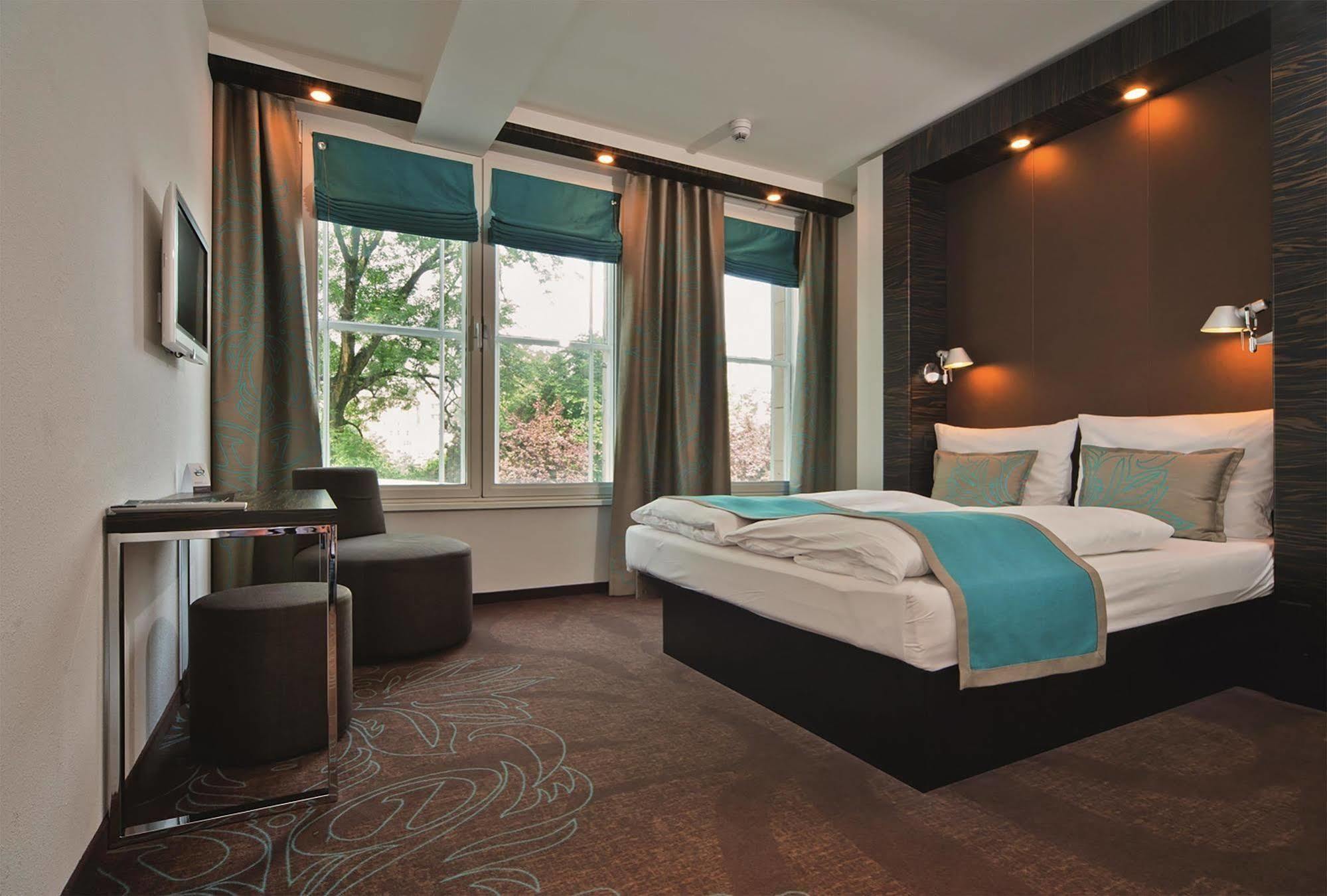 One Edinburgh-royal 3*