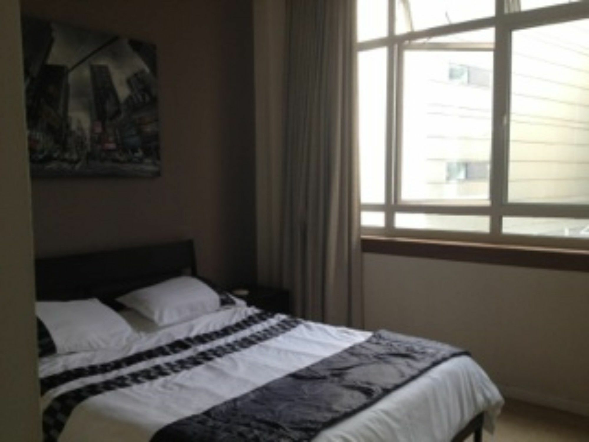 Apartment Two Bedroom Flat In Edinburgh