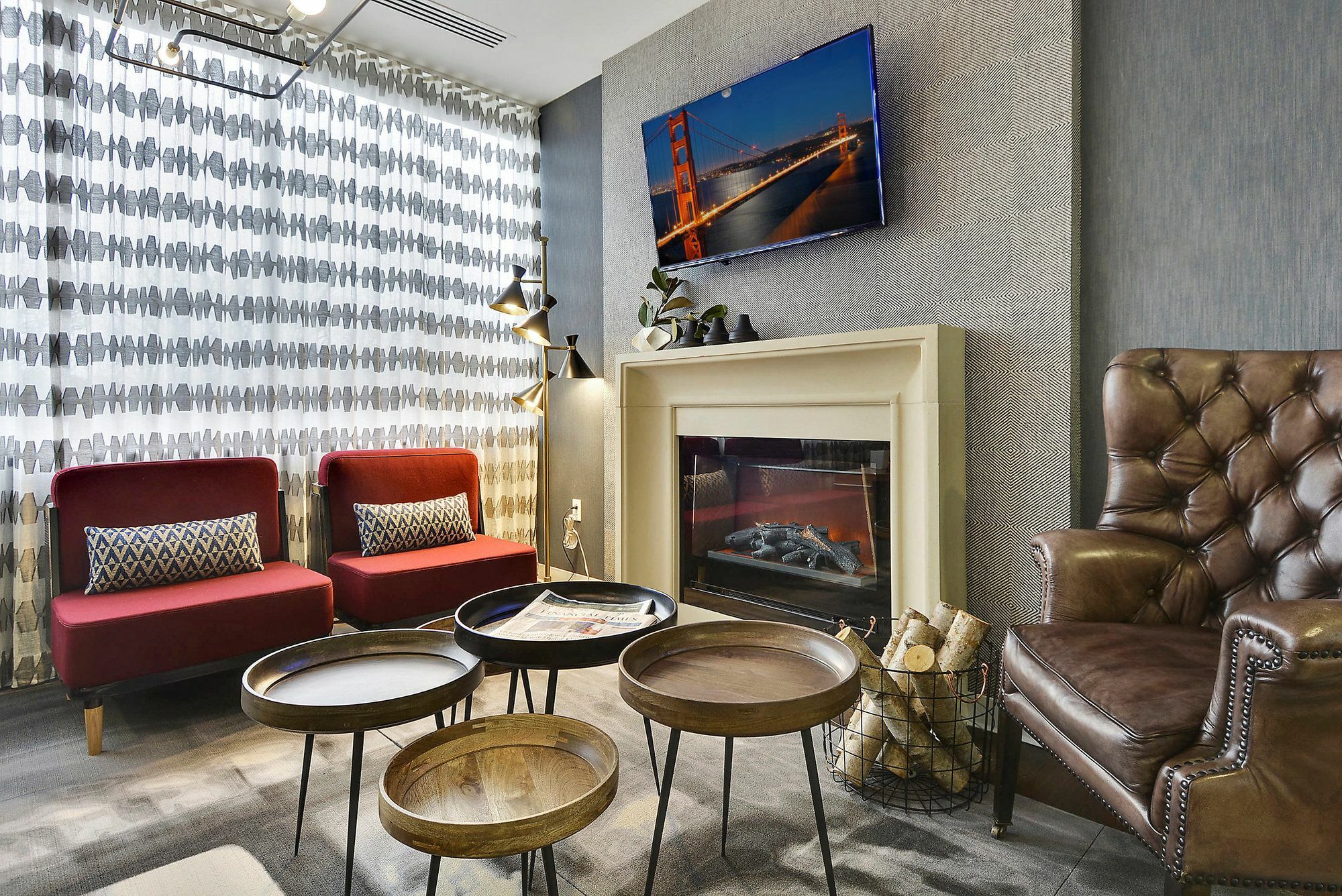 Heeton Concept Queen Street 4*