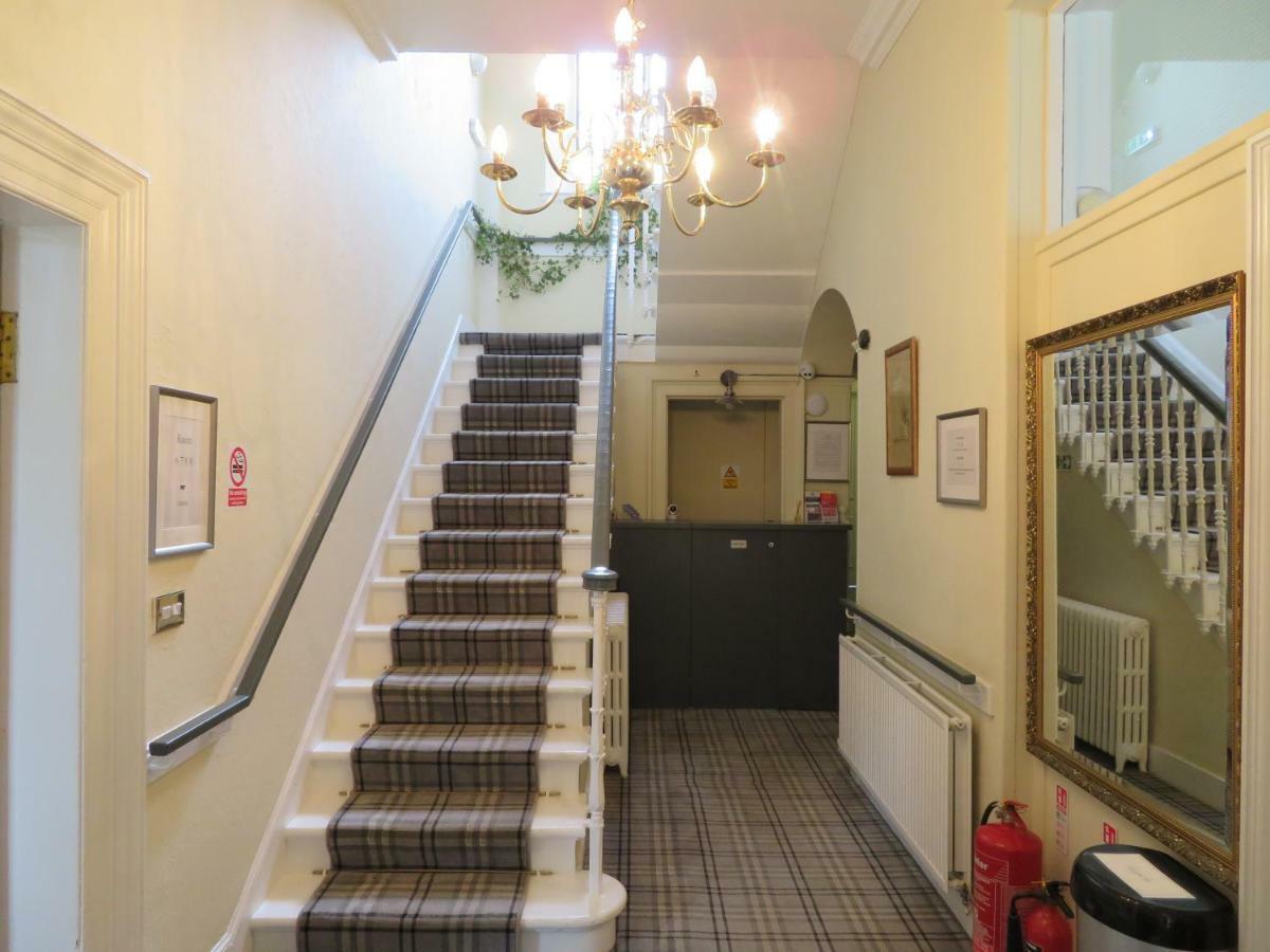 Duthus Guest house