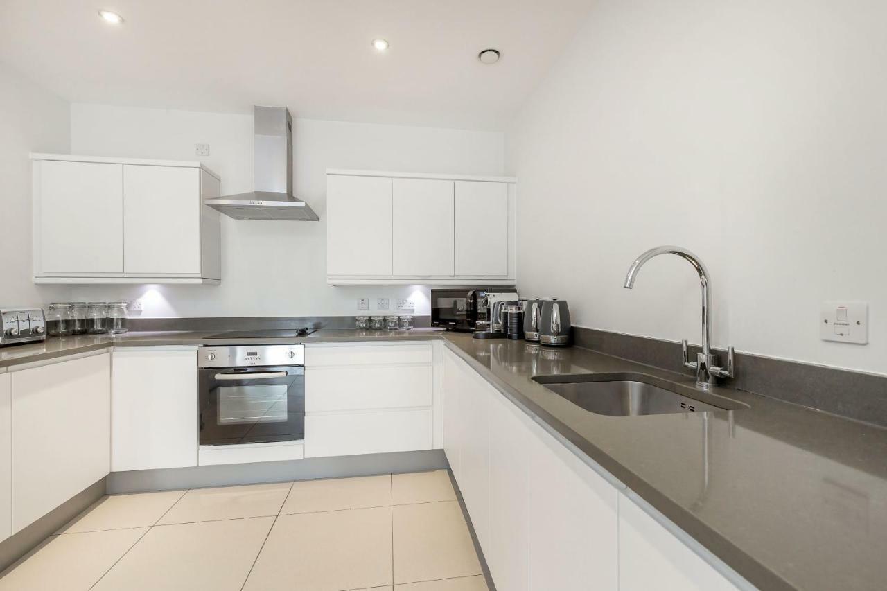 Shandwick Penthouse Apartment *
