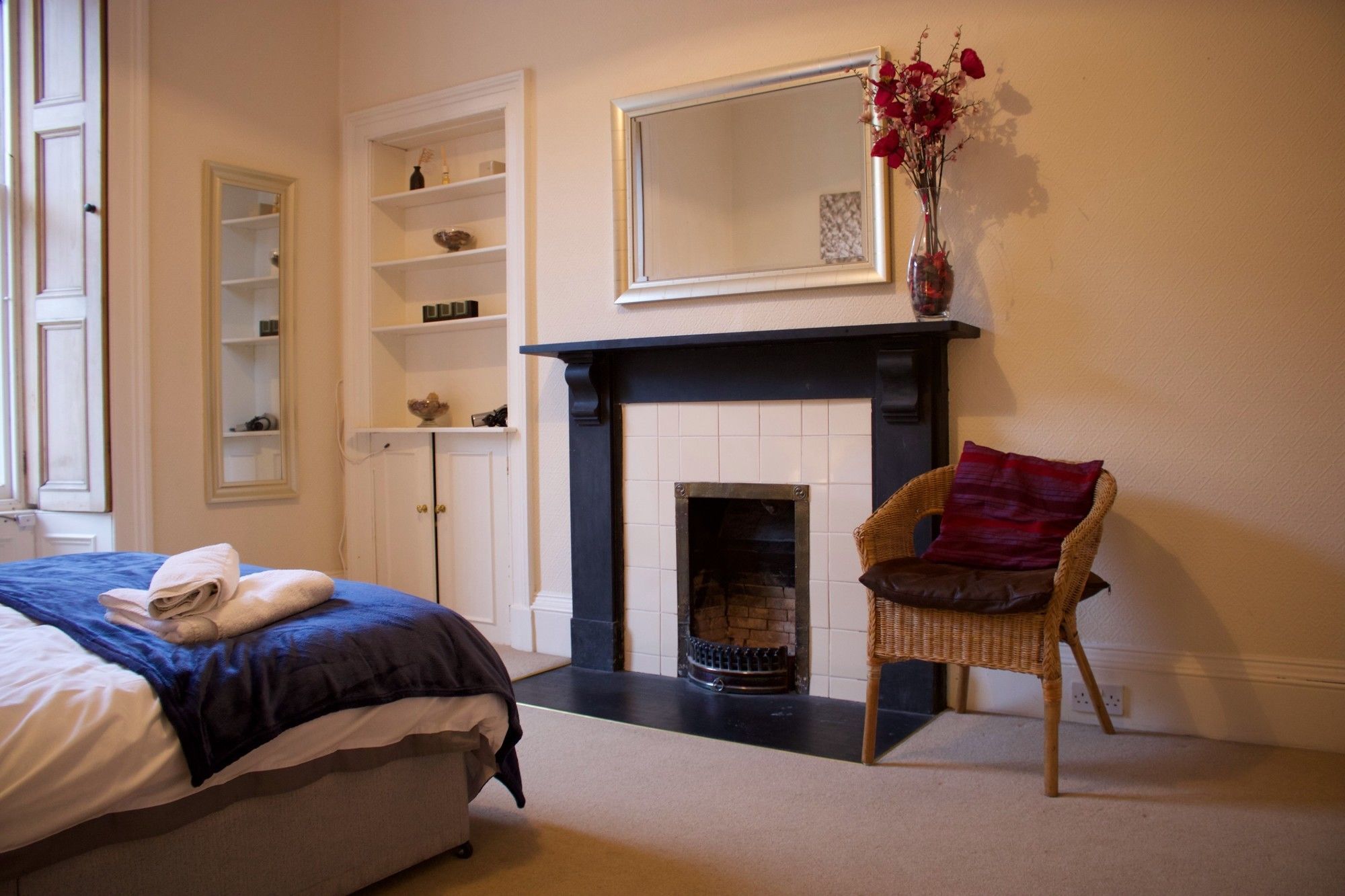 3 Bedroom Centre Edinburgh
