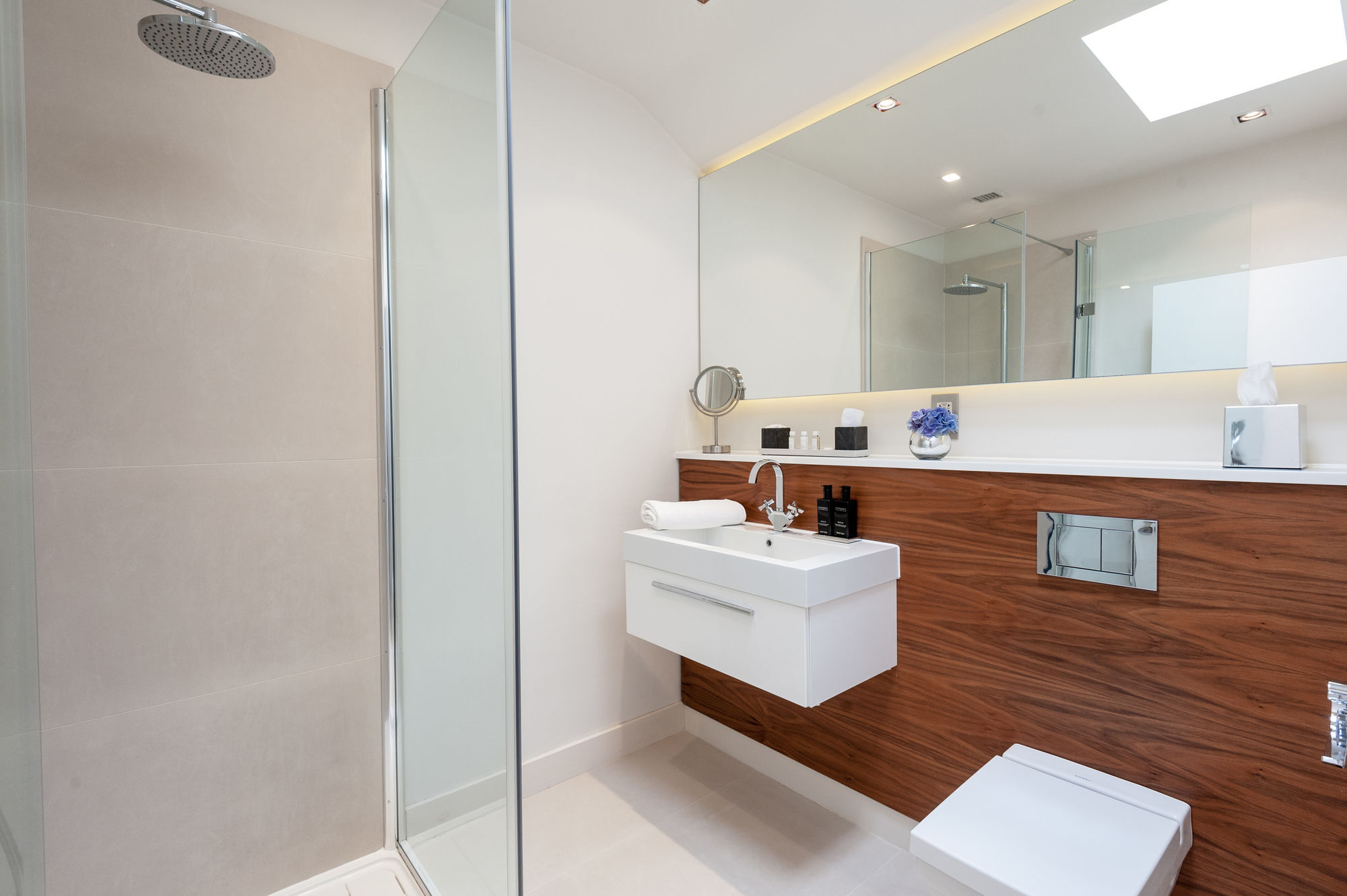 Atholl Apartment