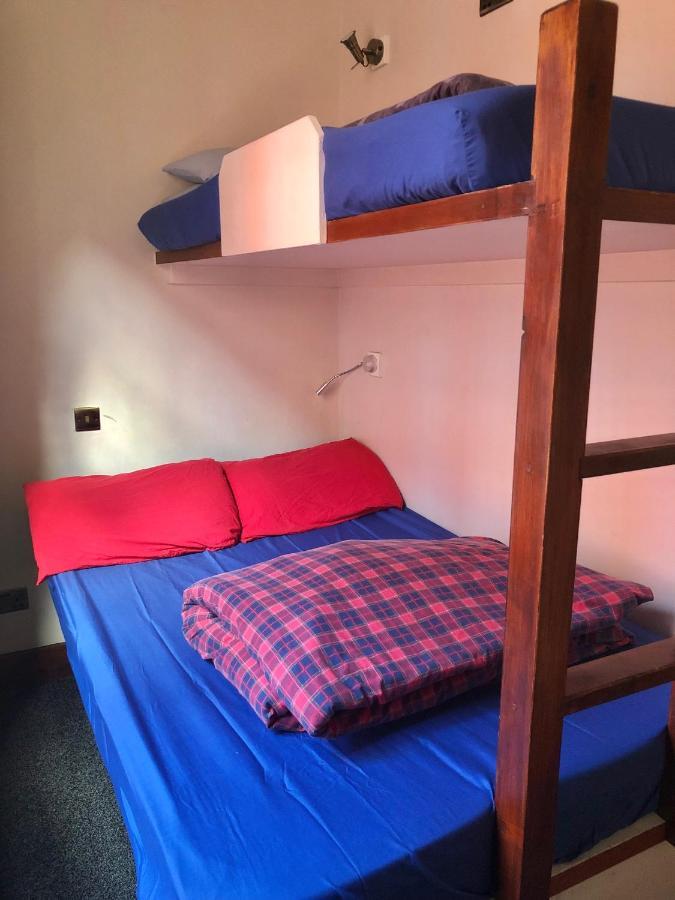 High Street Hostel *